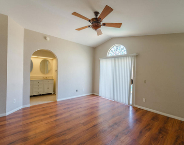 44435 Buttercup Lane - Photo Thumbnail 31