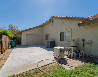 44435 Buttercup Lane - Photo Thumbnail 40