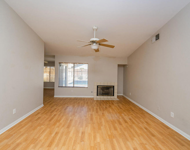 44435 Buttercup Lane - Photo Thumbnail 12