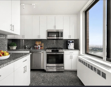 E 92nd St and York avenue  - Photo Thumbnail 1