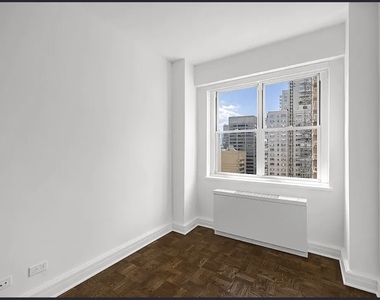 East 68 street and 2nd Ave  - Photo Thumbnail 4