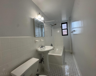 36-14 165th St - Photo Thumbnail 7