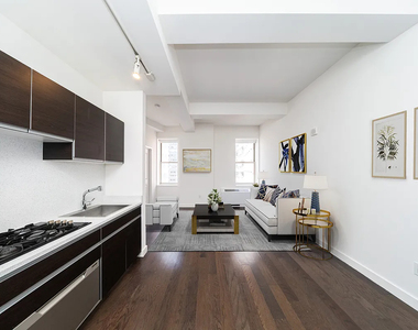 116 John Street - Photo Thumbnail 2