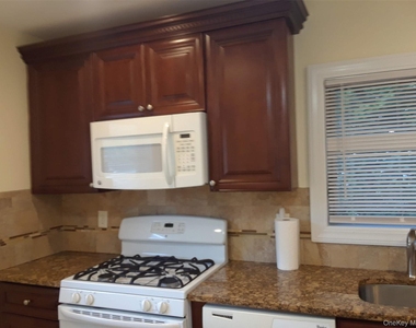 29 N Long Beach Road - Photo Thumbnail 3