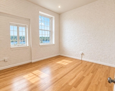 155 S River St - Photo Thumbnail 6