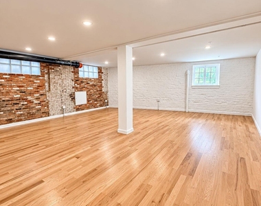 155 S River St - Photo Thumbnail 9