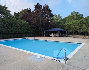 1506 Sara Circle - Photo Thumbnail 21