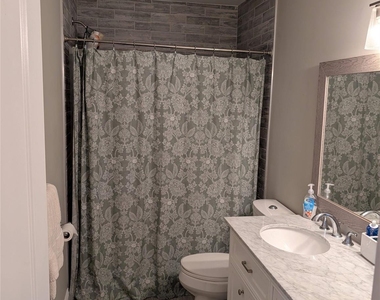 1506 Sara Circle - Photo Thumbnail 12