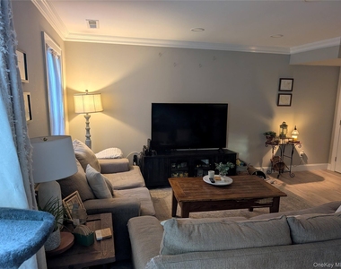 1506 Sara Circle - Photo Thumbnail 6