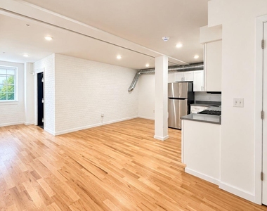 155 S River St - Photo Thumbnail 1