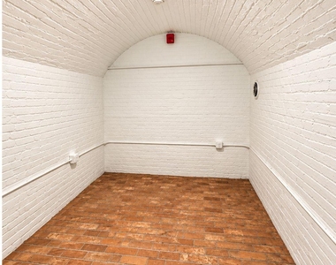 155 S River St - Photo Thumbnail 5