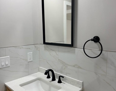 316 Feller Drive - Photo Thumbnail 9