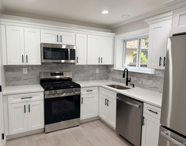 316 Feller Drive - Photo Thumbnail 4