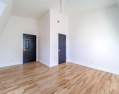 258 State Street - Photo Thumbnail 14
