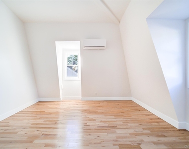 258 State Street - Photo Thumbnail 12