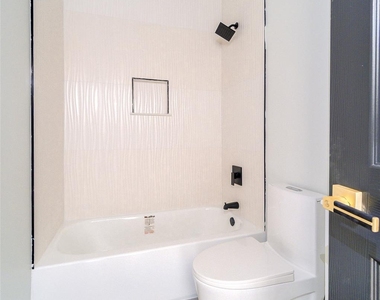 258 State Street - Photo Thumbnail 8