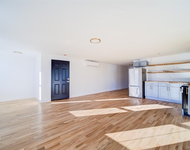 258 State Street - Photo Thumbnail 2