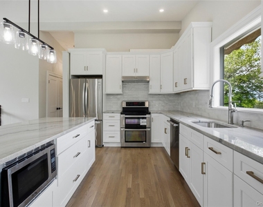 39 Kings Ridge Road - Photo Thumbnail 3