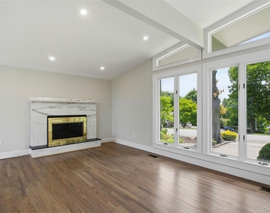 39 Kings Ridge Road - Photo Thumbnail 7