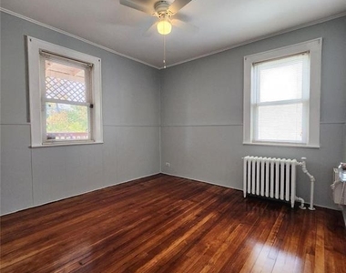 17 Tilrose Avenue - Photo Thumbnail 6