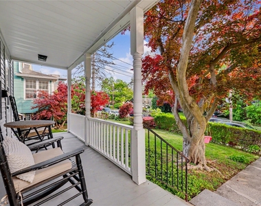 17 Grant Street - Photo Thumbnail 1