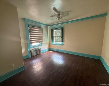 8 E Central Avenue - Photo Thumbnail 1
