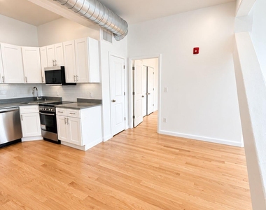 155 S River St - Photo Thumbnail 6