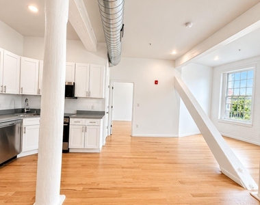 155 S River St - Photo Thumbnail 1