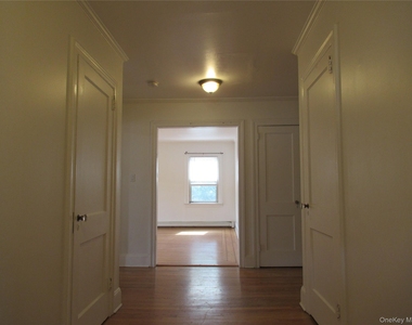 1 Oscawana Lake Road - Photo Thumbnail 4