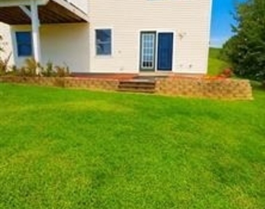 10 Ashlyn Drive - Photo Thumbnail 12