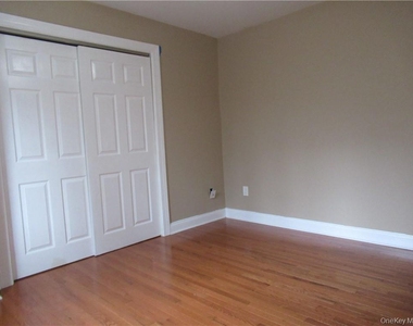 1 Oscawana Lake Road - Photo Thumbnail 13