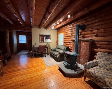 184 Tally Ho Road - Photo Thumbnail 14