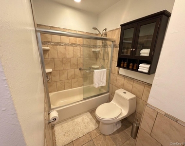 75 Jewel Street - Photo Thumbnail 6
