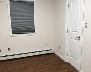 30 Orinoco Drive - Photo Thumbnail 6