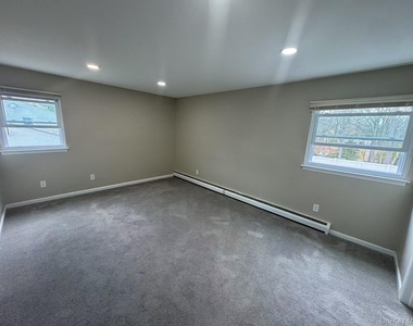 80 Lincoln Avenue - Photo Thumbnail 5