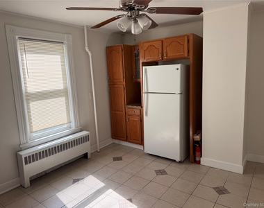 208 Elm Street - Photo Thumbnail 5