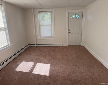 208 Elm Street - Photo Thumbnail 11
