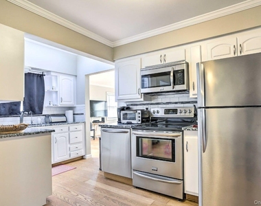 1648 Paula Lane - Photo Thumbnail 4