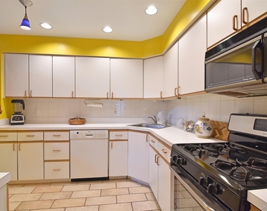 26 Sunnyside Place - Photo Thumbnail 5