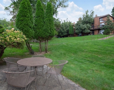 26 Sunnyside Place - Photo Thumbnail 17