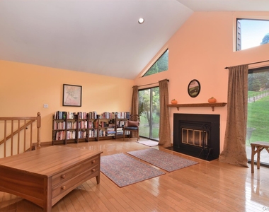26 Sunnyside Place - Photo Thumbnail 2