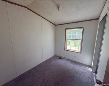 16 Delellas Lane - Photo Thumbnail 15