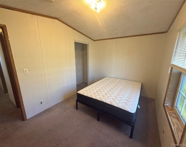 16 Delellas Lane - Photo Thumbnail 21
