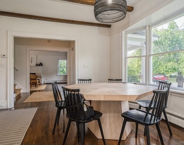 11 Campbell Road - Photo Thumbnail 10
