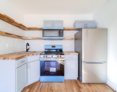 258-260 State Street - Photo Thumbnail 12