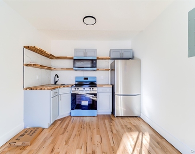 258-260 State Street - Photo Thumbnail 11