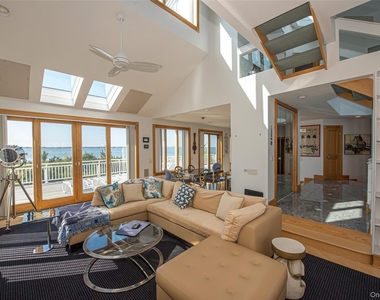78 Hawser Drive - Photo Thumbnail 5
