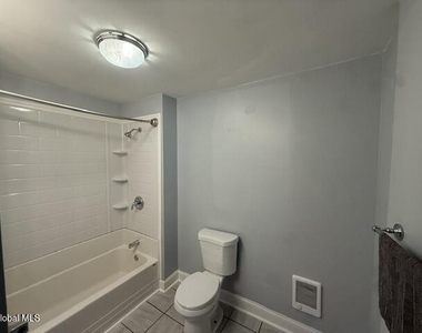 241 Second St Street - Photo Thumbnail 9