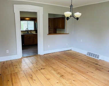 1529 Clauverwie Road - Photo Thumbnail 11