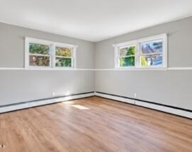 23 Dorwood Drive - Photo Thumbnail 7